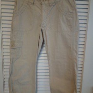 Carhartt Womens Khaki Capris 4